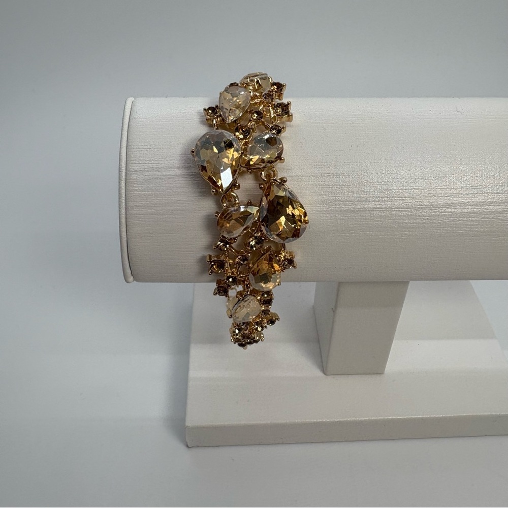 Champagne Crystal Rhinestone Teardrop Bridal Party Gold Tone Bracelet - Picture 4 of 4